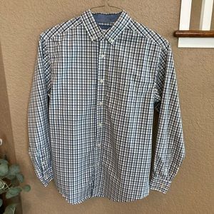 Men’s Haggar Long Sleeve Button Down Shirt. Size Medium
